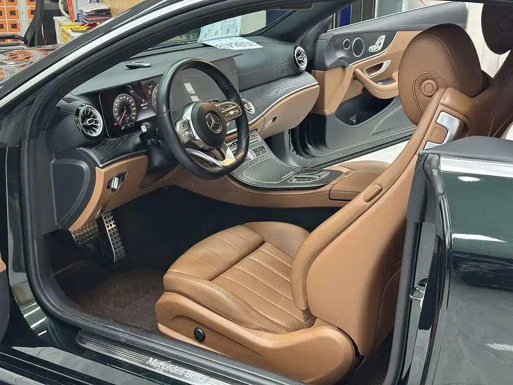 Mercedes-Benz E-Class (Import) — фото 3