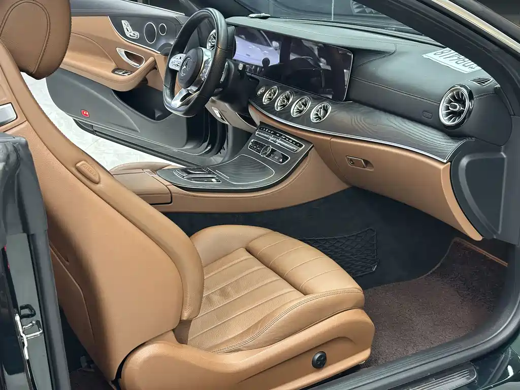 Mercedes-Benz E-Class (Import) — фото 4
