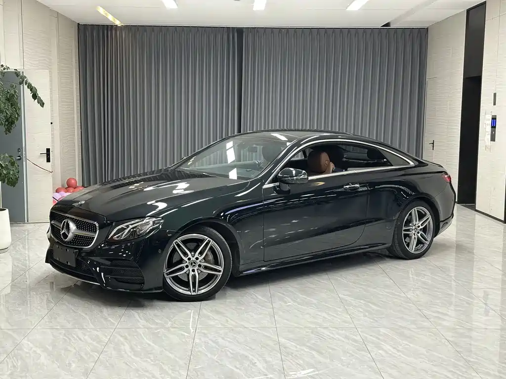 Mercedes-Benz E-Class (Import) — фото 1