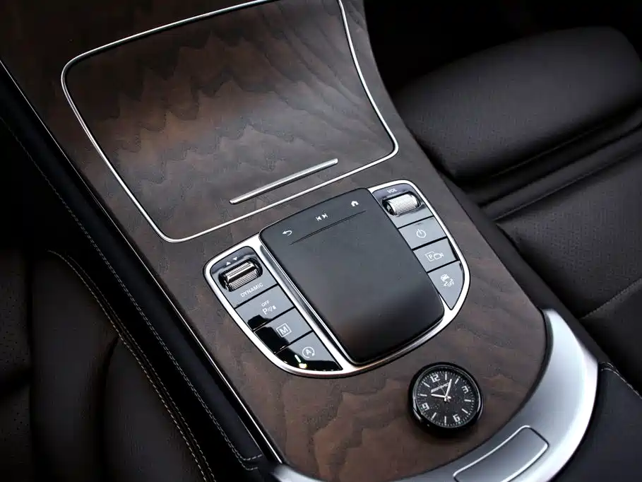 Mercedes-Benz GLC — фото 10