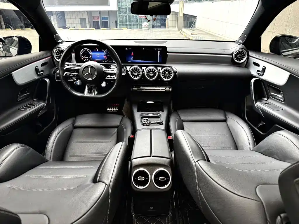 Mercedes-Benz A-Class AMG — фото 4