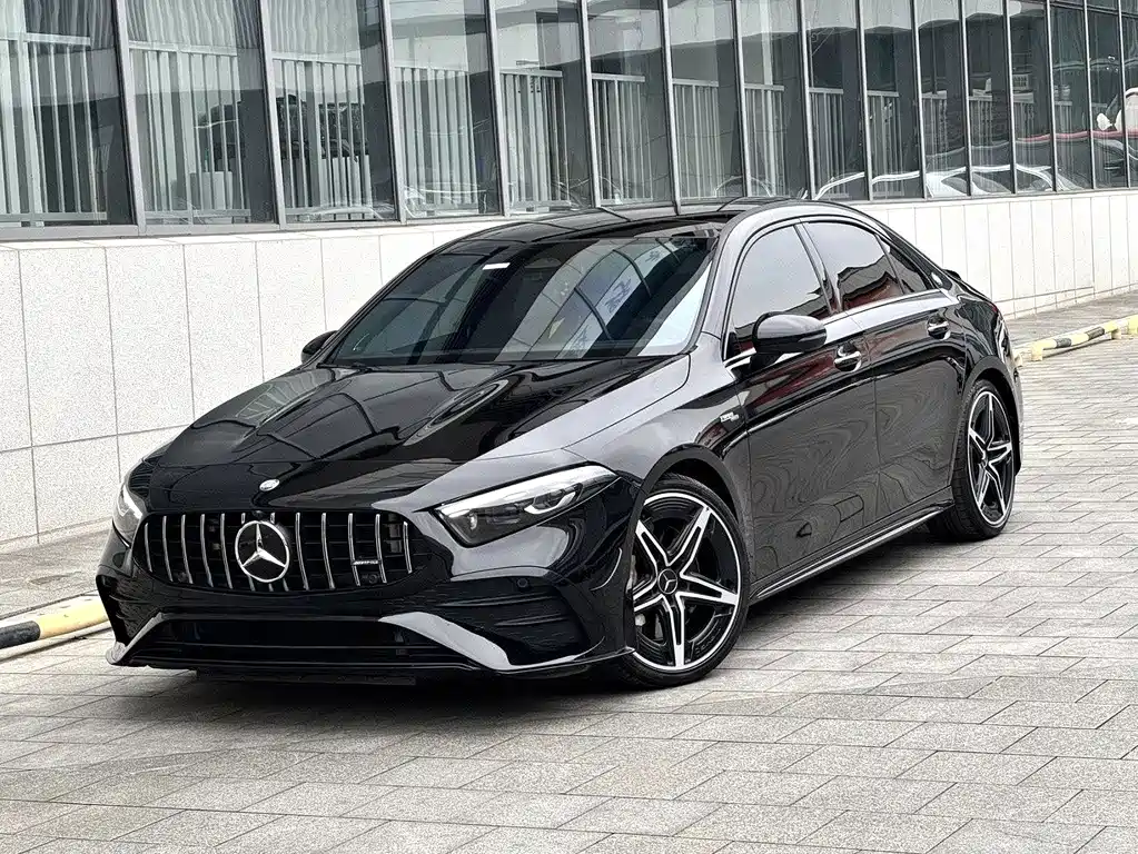 Mercedes-Benz A-Class AMG — фото 1