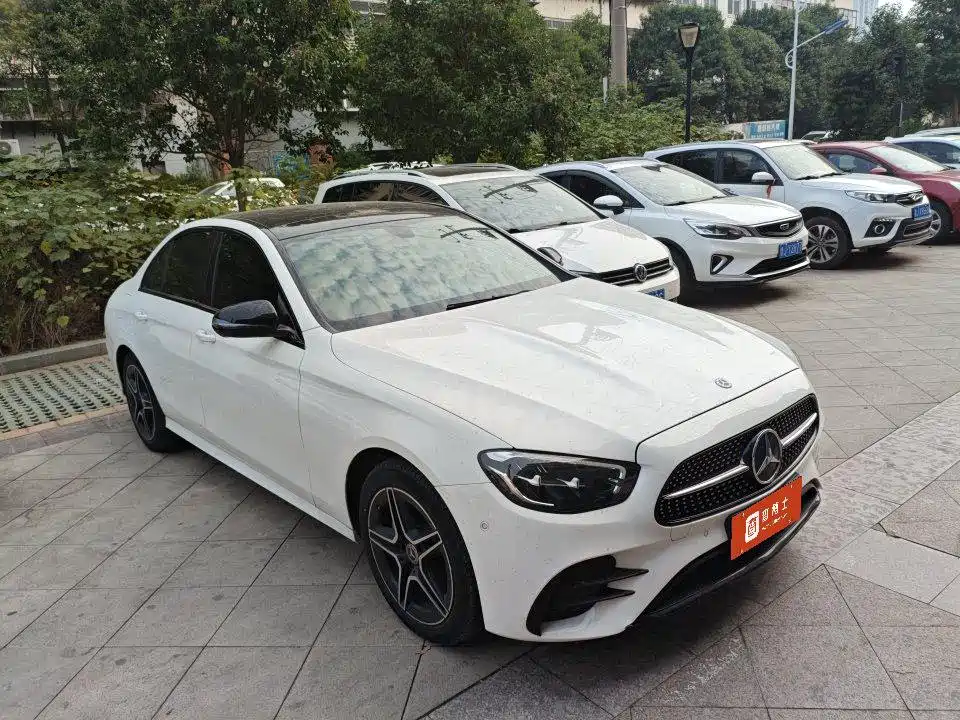 Mercedes-Benz E-Class (Import) — фото 3