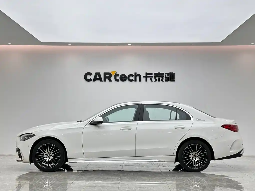 Mercedes-Benz C-Class — фото 2