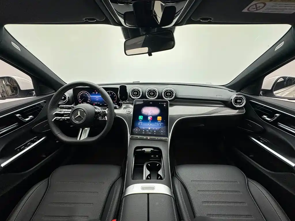 Mercedes-Benz C-Class — фото 21