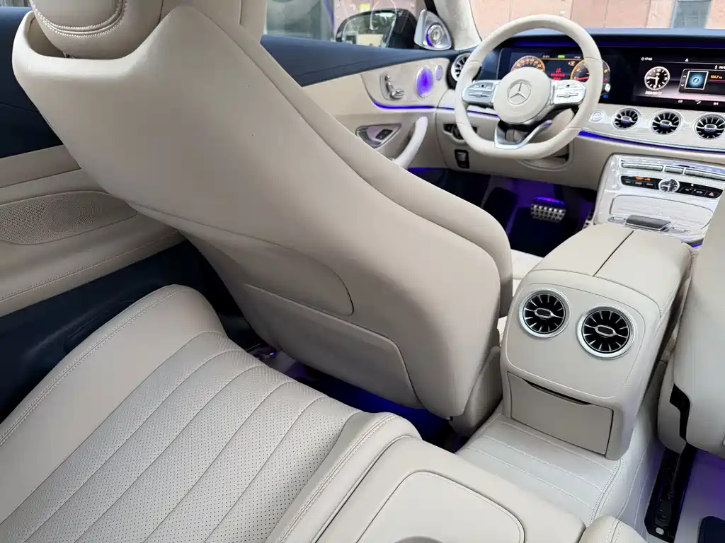 Mercedes-Benz E-Class (Import) — фото 23