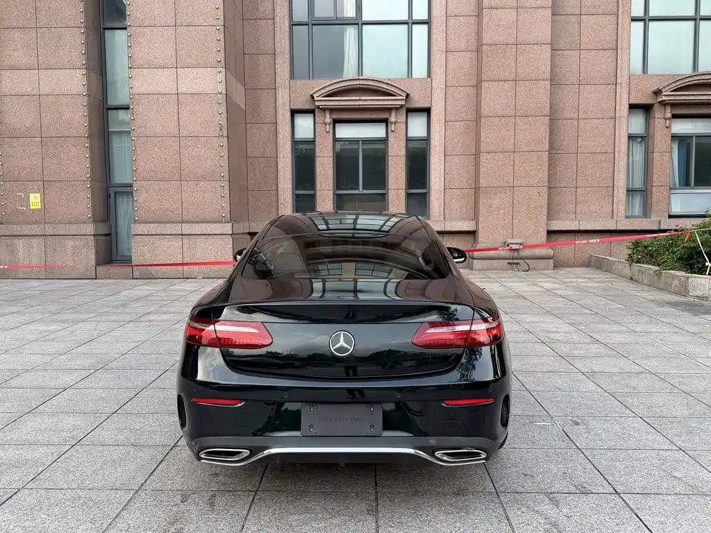 Mercedes-Benz E-Class (Import) — фото 28