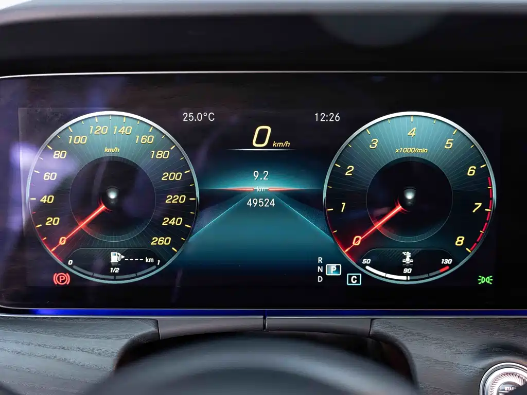 Mercedes-Benz E-Class (Import) — фото 14