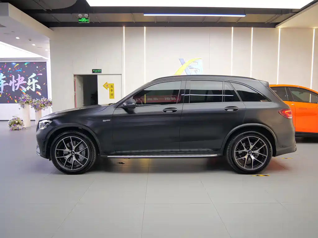 Mercedes-Benz GLC AMG — фото 4