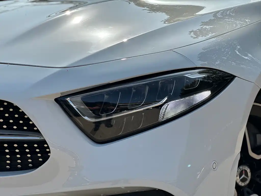 Mercedes-Benz CLS — фото 34