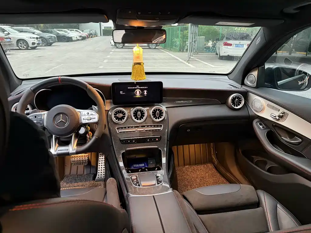 Mercedes-Benz GLC AMG — фото 3