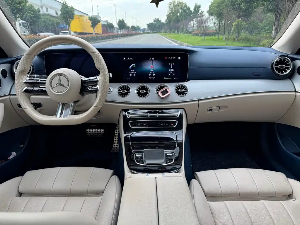 Mercedes-Benz E-Class (Import) — фото 11