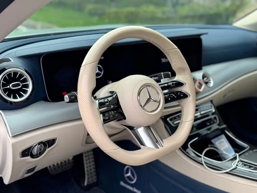 Mercedes-Benz E-Class (Import) — фото 7
