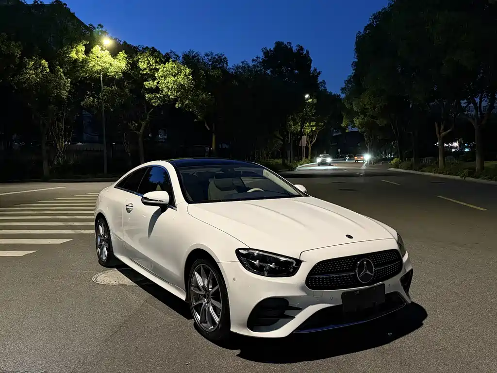 Mercedes-Benz E-Class (Import) — фото 3