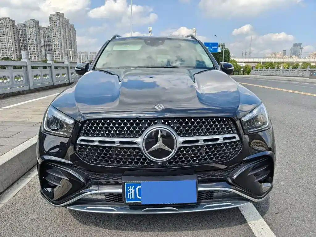 Mercedes-Benz GLE (Import) — фото 3