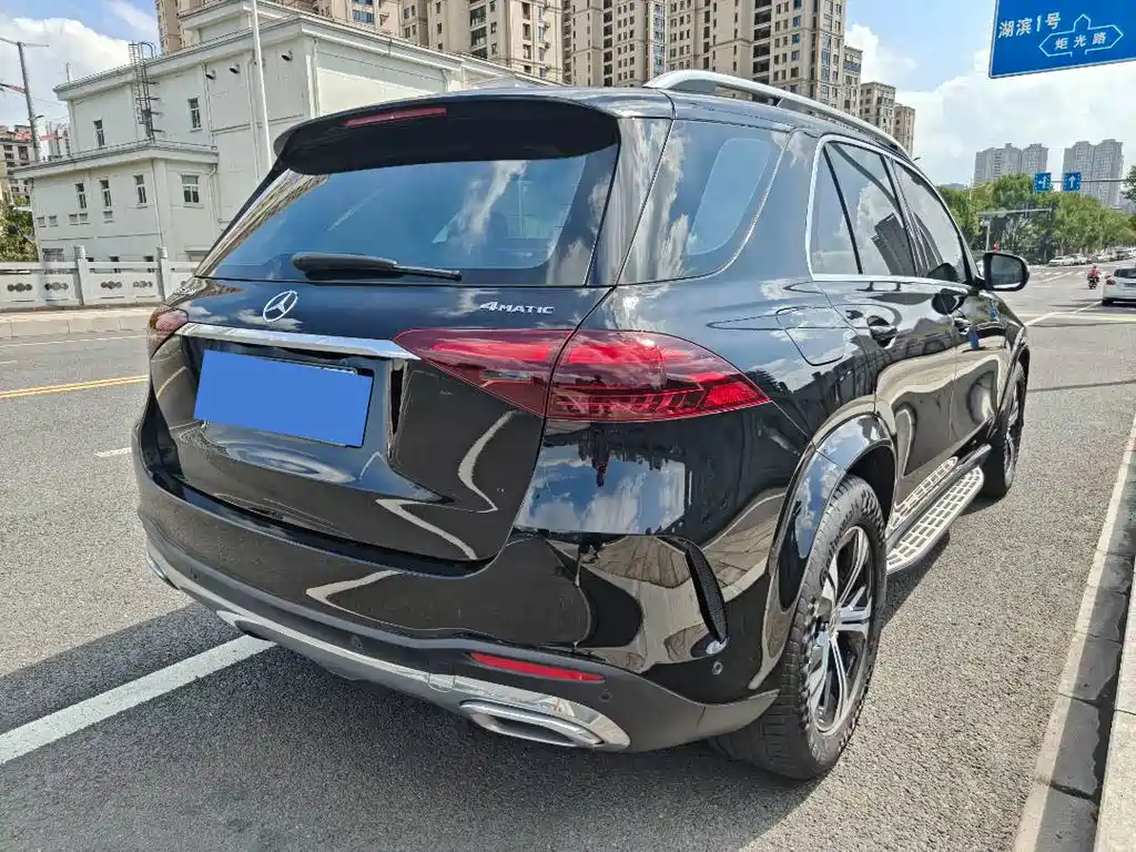 Mercedes-Benz GLE (Import) — фото 8