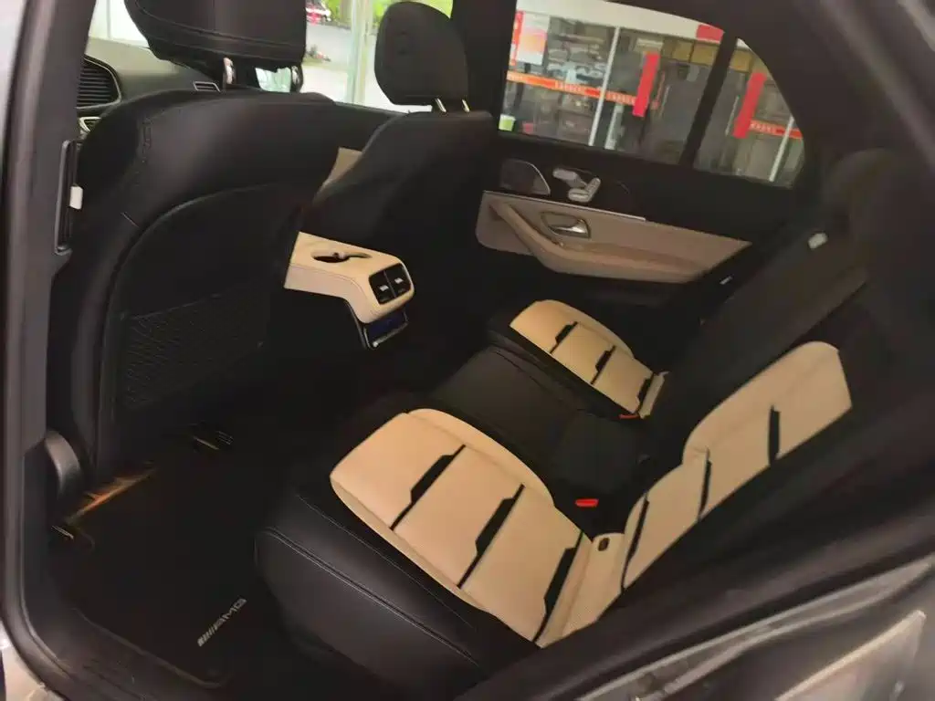 Mercedes-Benz GLE AMG — фото 7