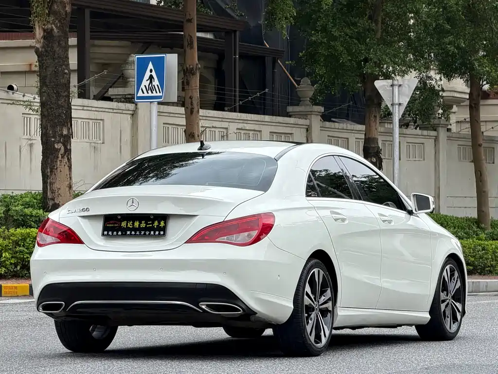 Mercedes-Benz CLA (Import) — фото 13