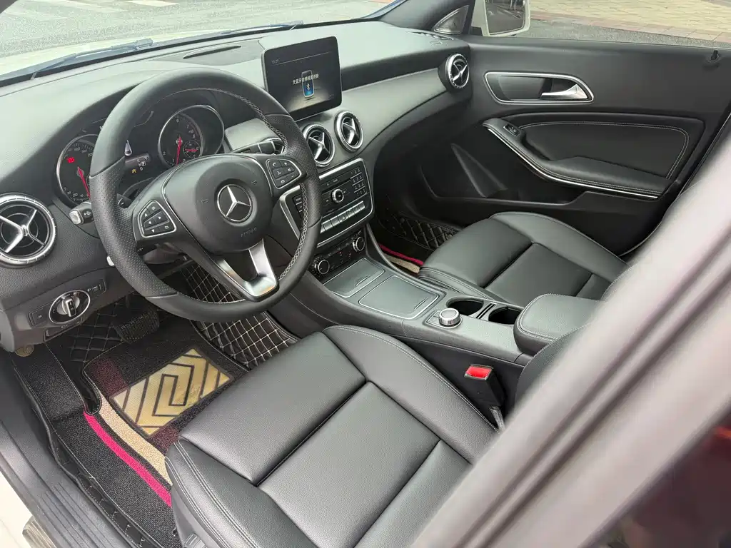 Mercedes-Benz CLA (Import) — фото 4
