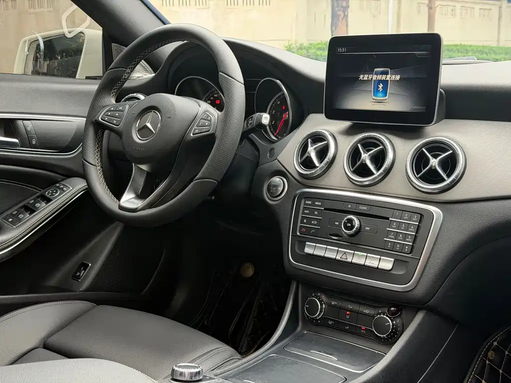 Mercedes-Benz CLA (Import) — фото 7
