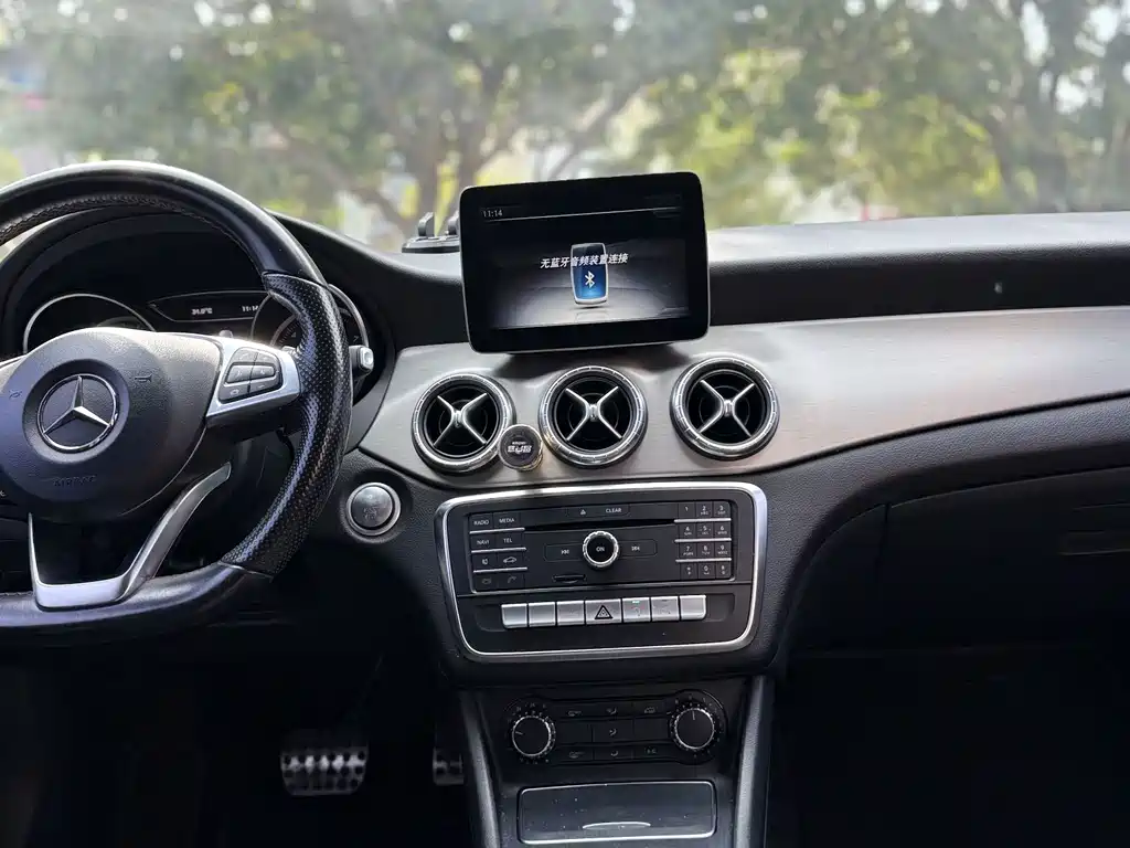 Mercedes-Benz CLA (Import) — фото 20