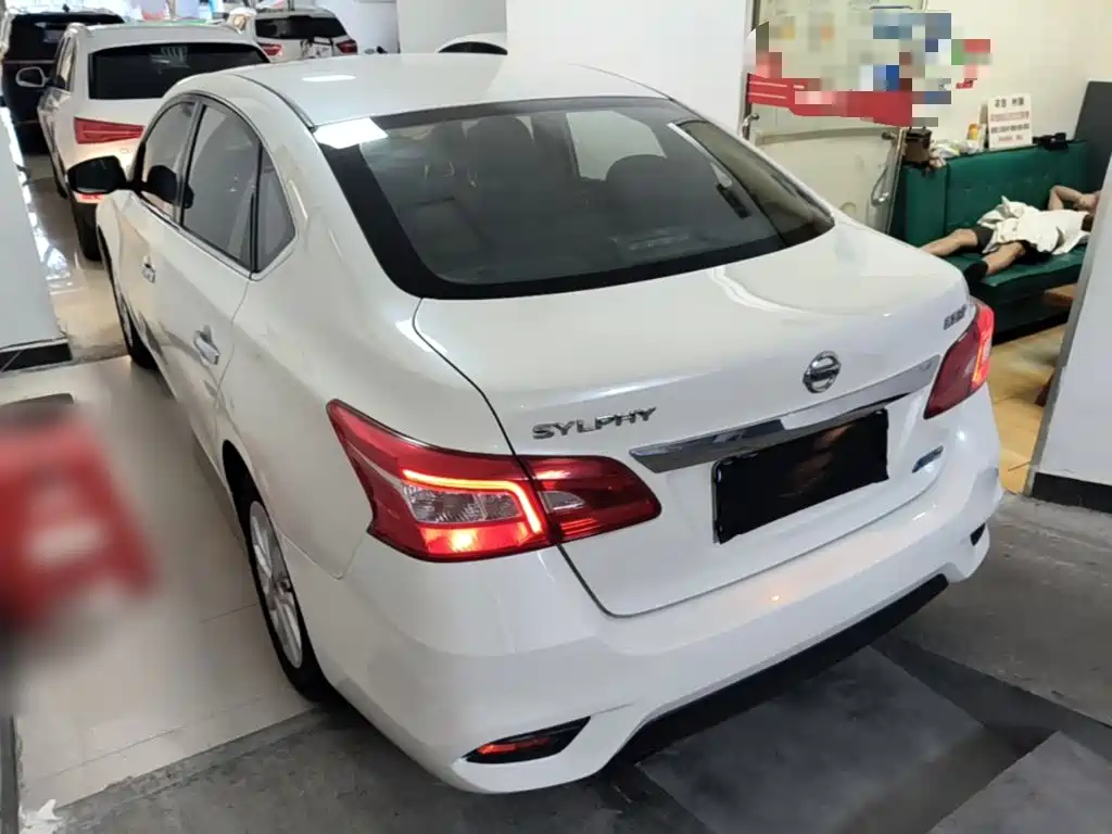 Nissan Sylphy — фото 4