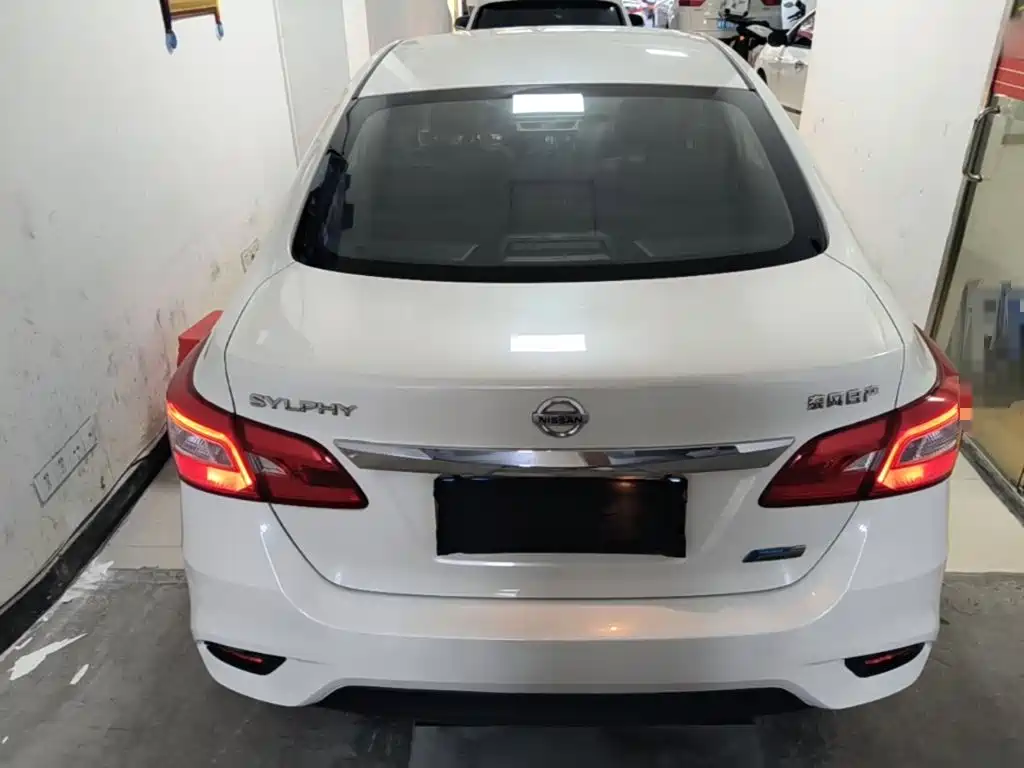 Nissan Sylphy — фото 5