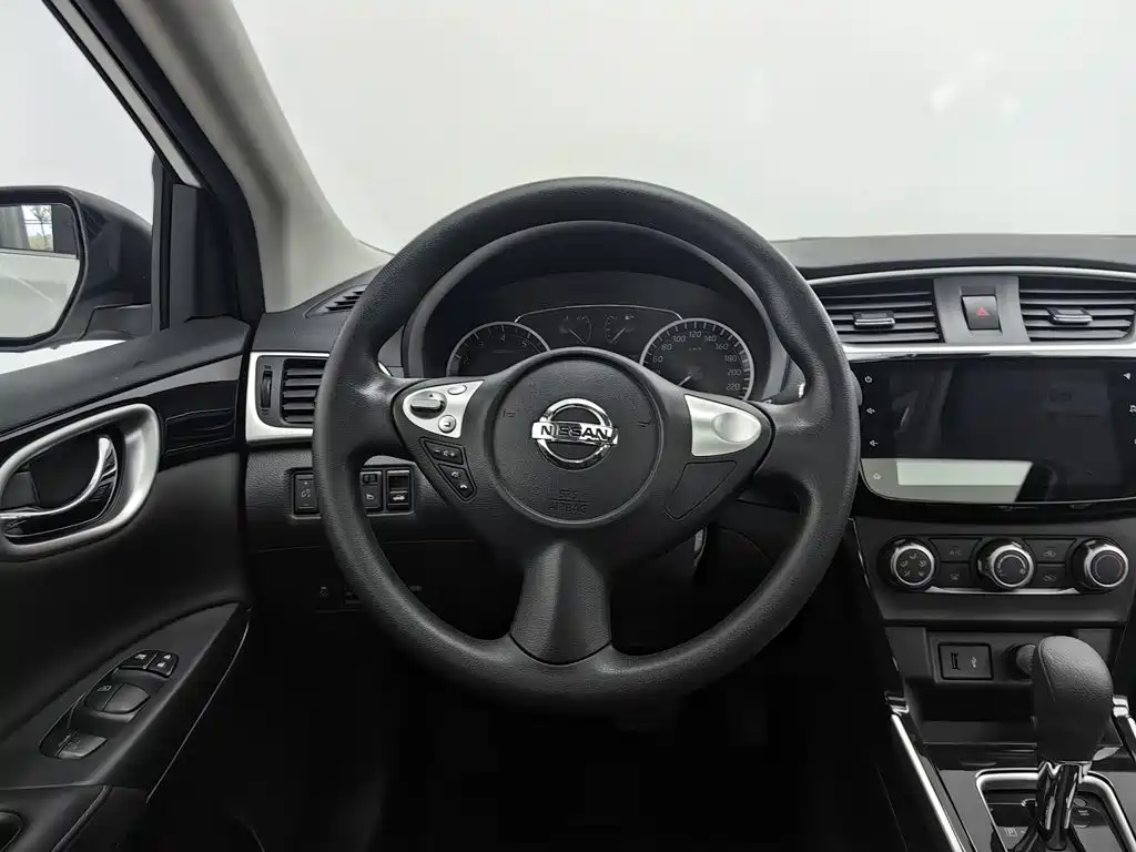 Nissan Sylphy — фото 11
