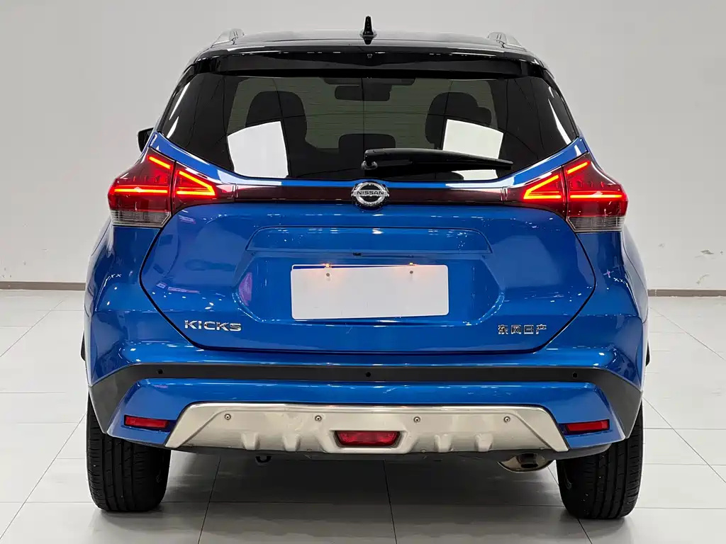 Nissan Kicks — фото 15