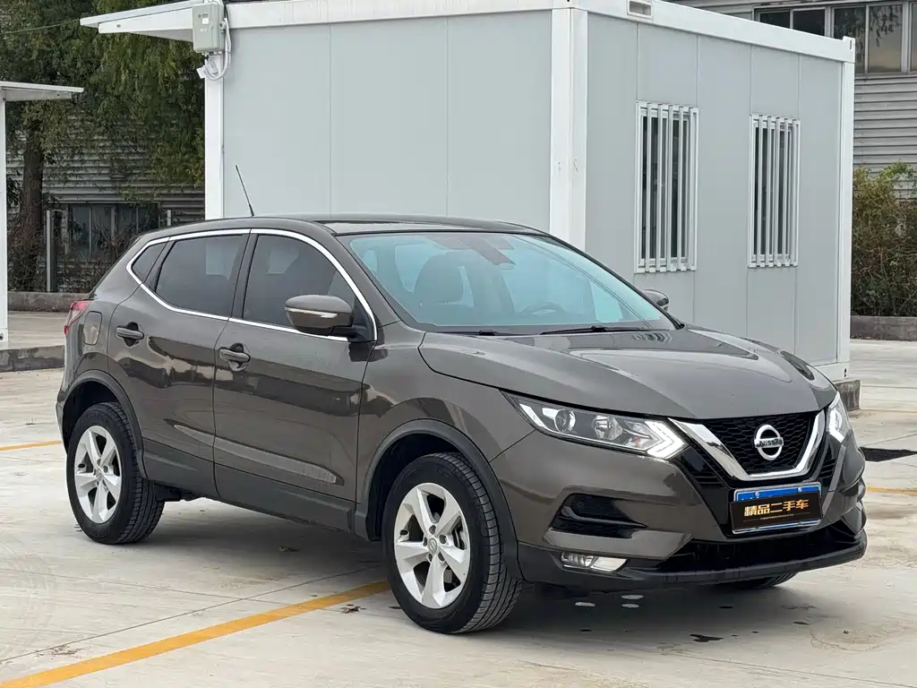 Nissan Qashqai — фото 3