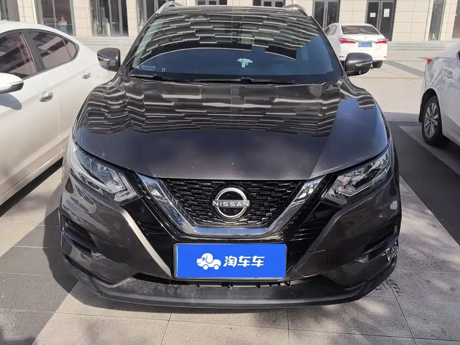 Nissan Qashqai — фото 2