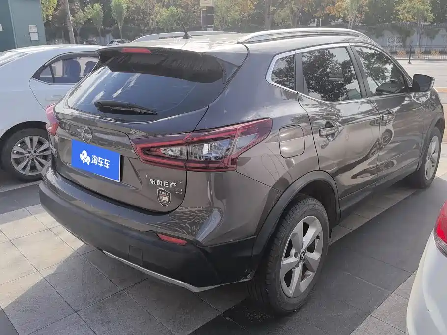Nissan Qashqai — фото 3