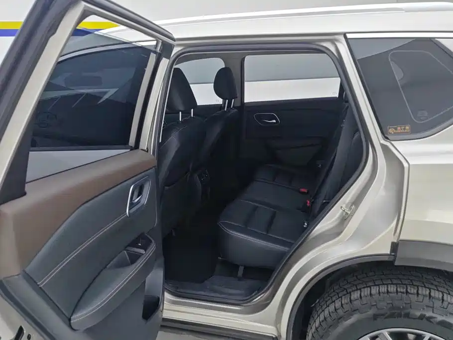 Nissan X-Trail — фото 11