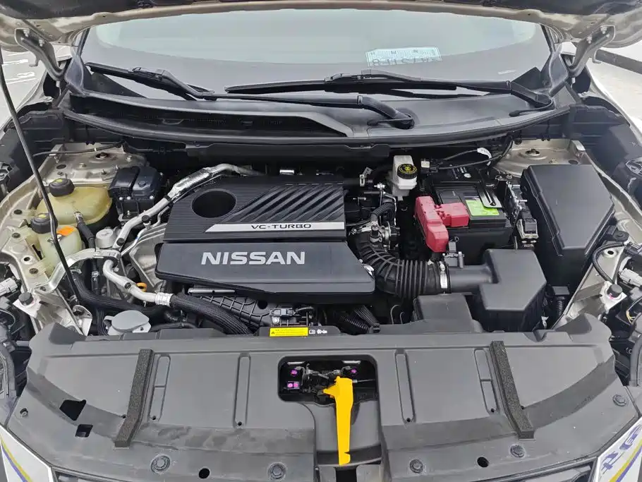 Nissan X-Trail — фото 10