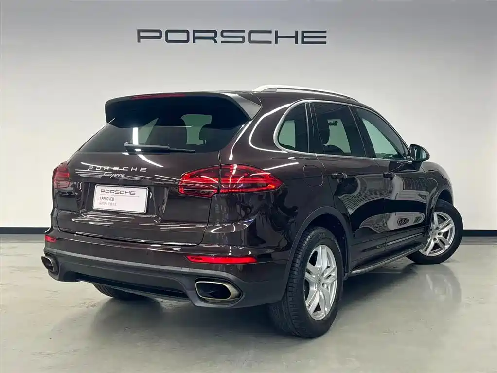 Porsche Cayenne — фото 23