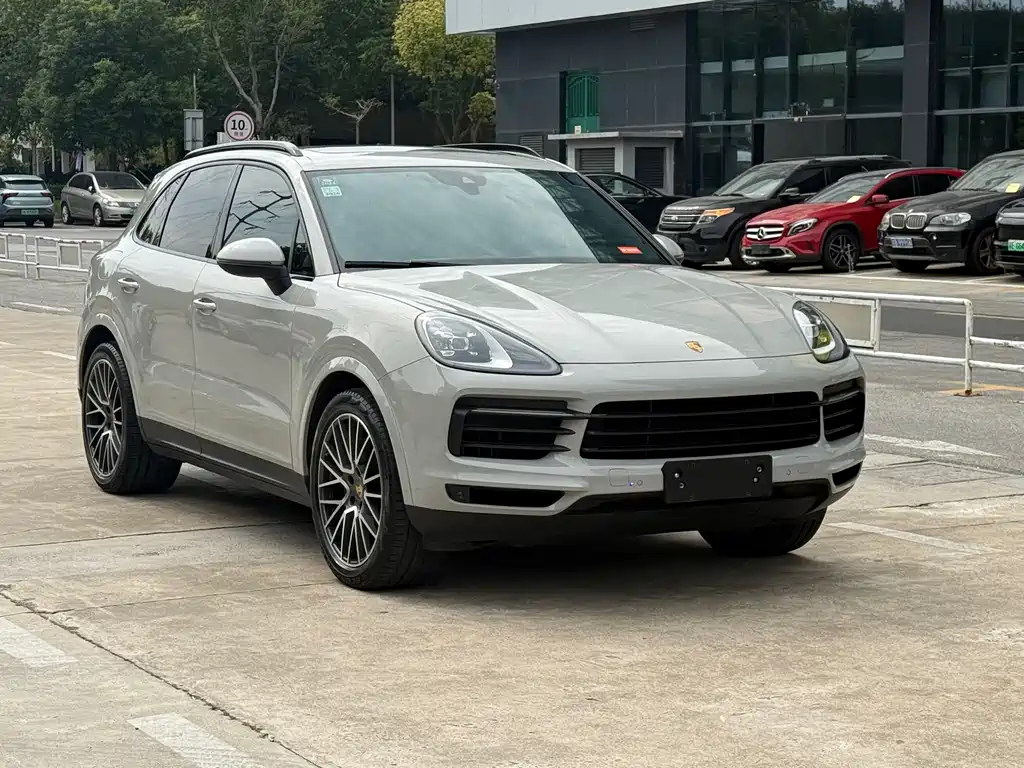 Porsche Cayenne — фото 3