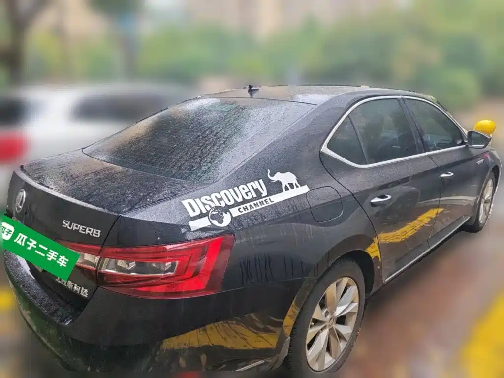 Skoda Superb — фото 4