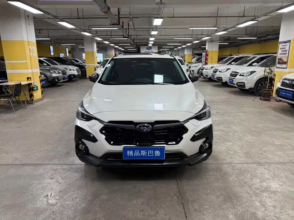 Subaru Crosstrek — фото 2