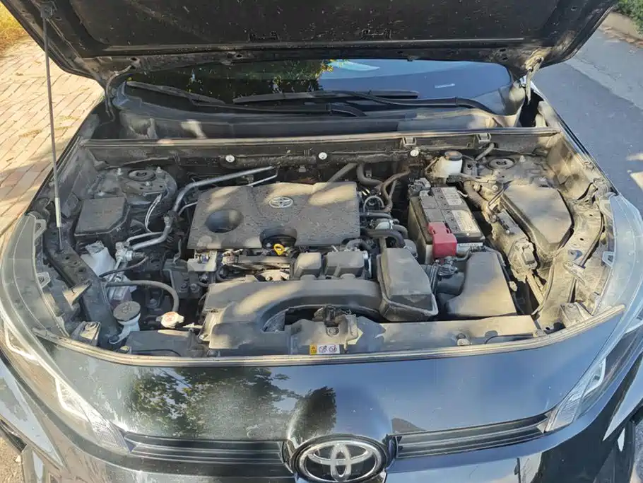Toyota Wildlander — фото 10