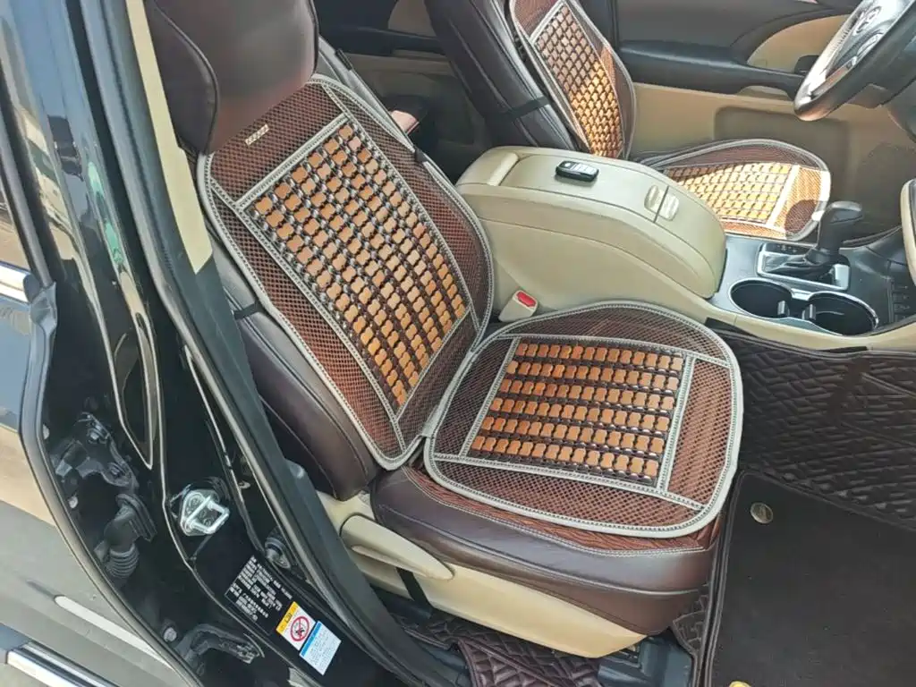 Toyota Highlander — фото 19