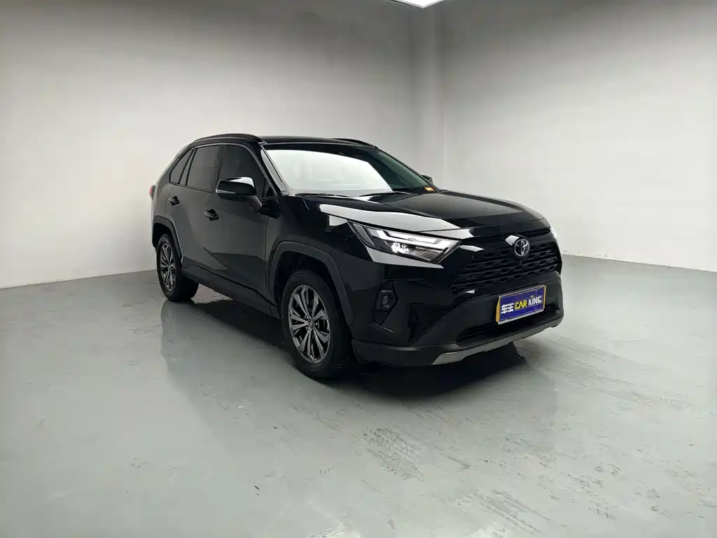 Toyota RAV4 — фото 2