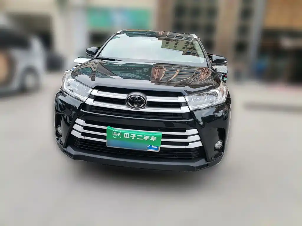 Toyota Highlander — фото 2