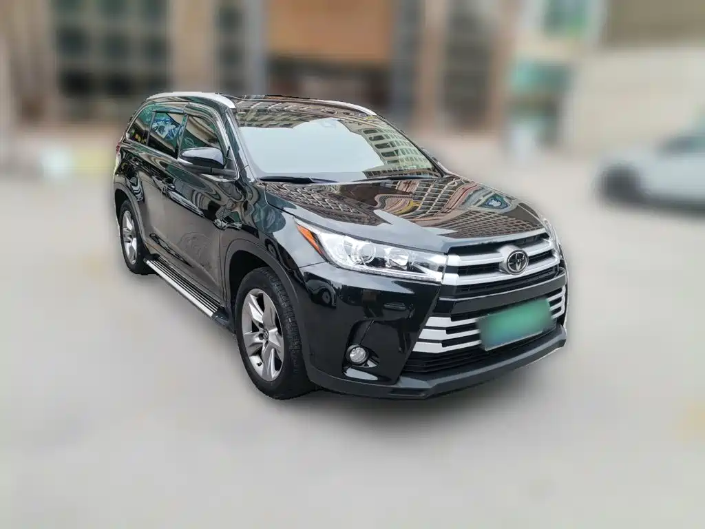 Toyota Highlander — фото 3