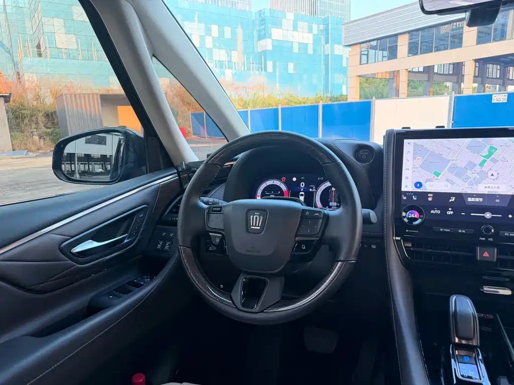 Toyota Vellfire — фото 7