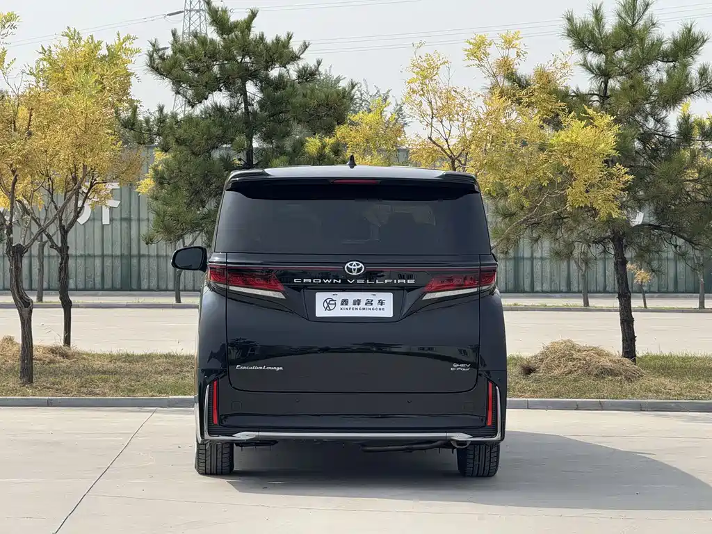 Toyota Vellfire — фото 33