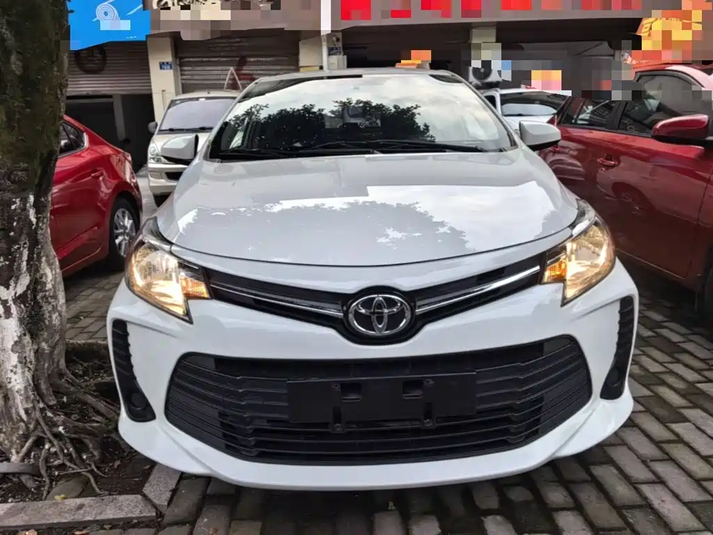 Toyota Vios — фото 2