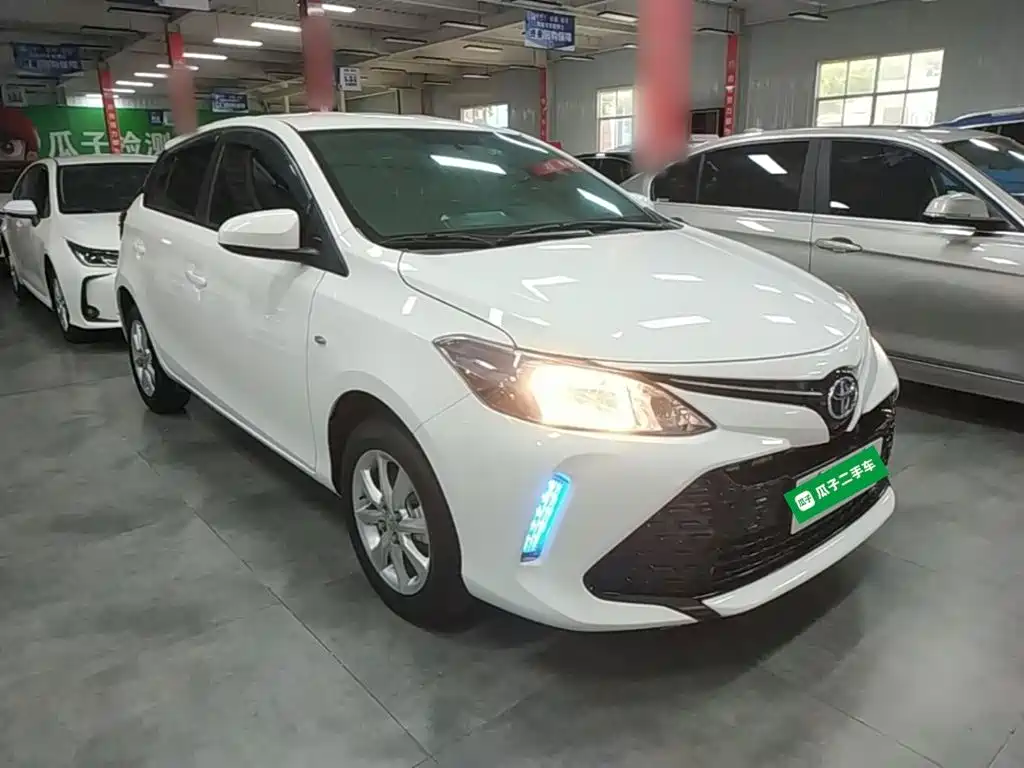 Toyota Vios FS — фото 3