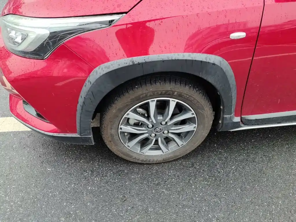 Toyota Yaris L — фото 22