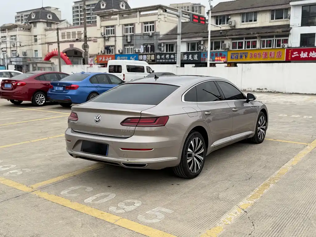 Volkswagen CC — фото 4