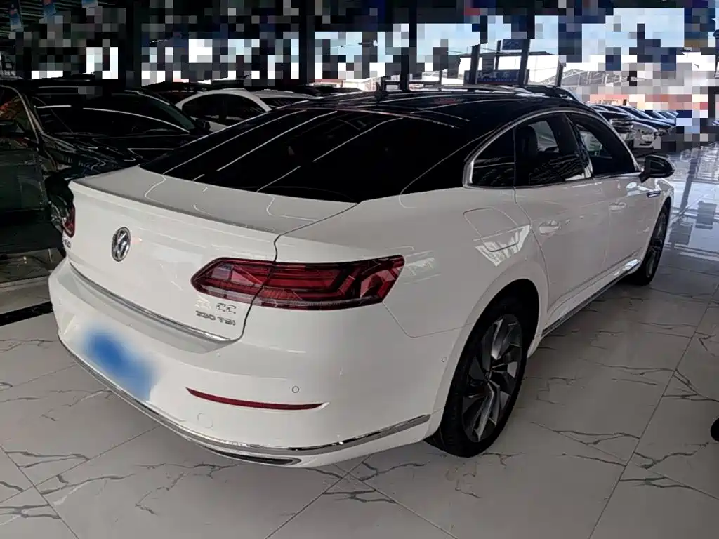 Volkswagen CC — фото 6